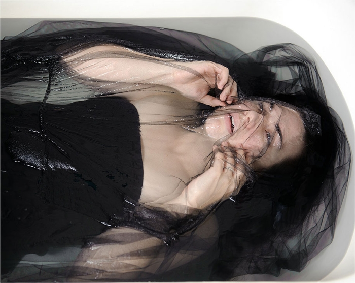 surreal-anxiety-portraits-my-anxious-heart-katie-crawford-12