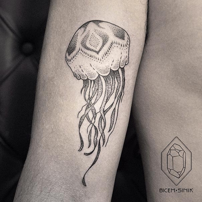 line-dotwork-geometric-tattoo-bicem-sinik-turkey-70