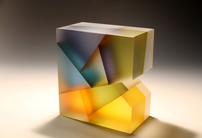 translucent-glass-sculptures-segmentation-jiyong-lee-7