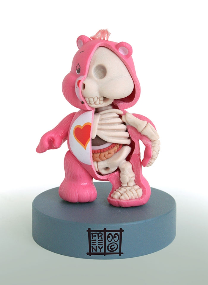 children-cartoon-toy-anatomy-bones-insides-jason-freeny-5