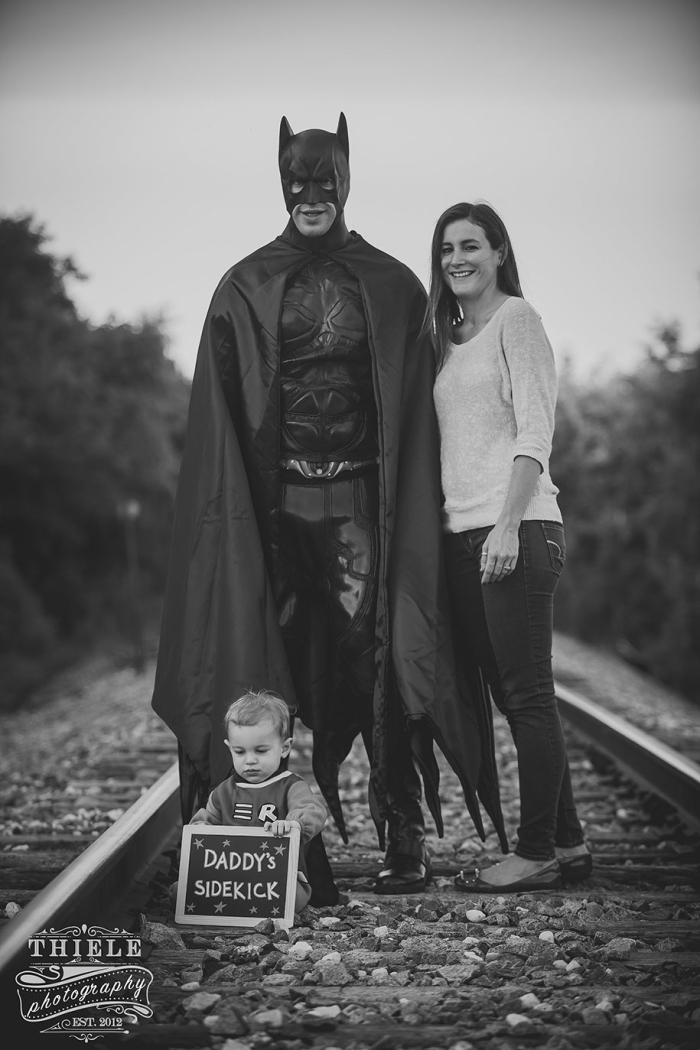 father-son-surprise-batman-robin-photoshoot-eric-thiele-18