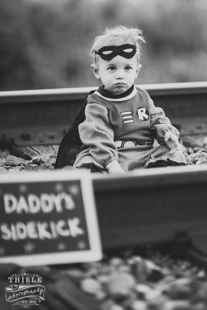 father-son-surprise-batman-robin-photoshoot-eric-thiele-20