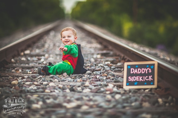 father-son-surprise-batman-robin-photoshoot-eric-thiele-8