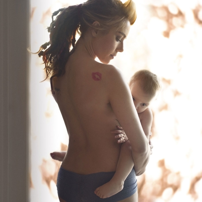 social-issues-family-photography-public-breastfeeding-goddess-ivette-ivens-30