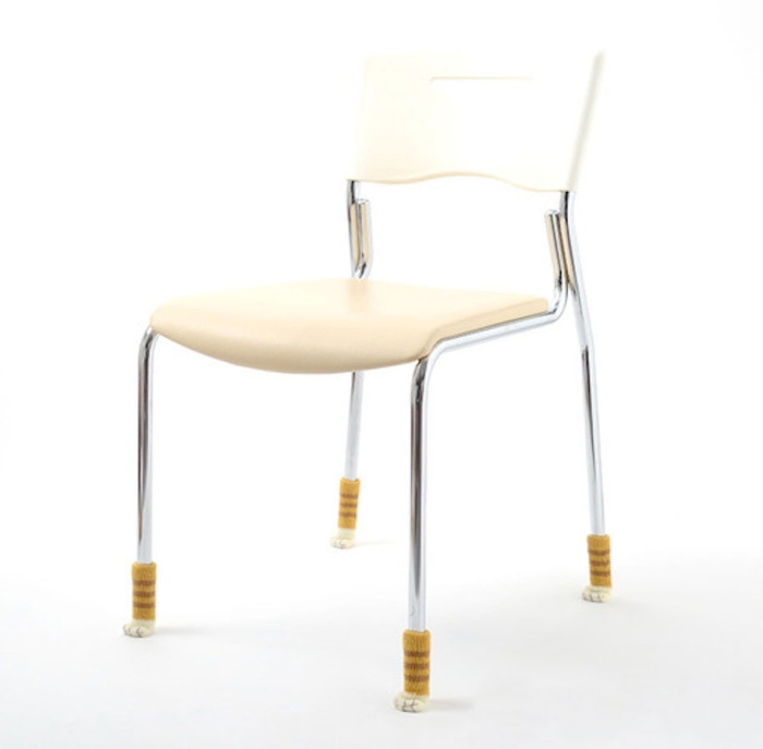cat-furniture-nekoashi-chair-socks-japan-8