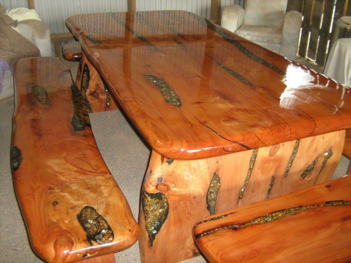 resin-sealife-wood-table-inlay-woodcraft-by-design-13
