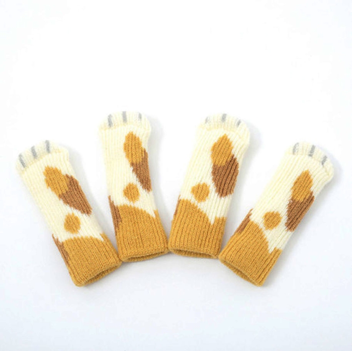 cat-furniture-nekoashi-chair-socks-japan-5
