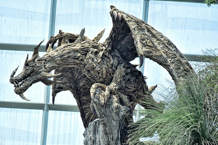 sculptures-driftwood-dragon-wyvern-james-doran-webb-3
