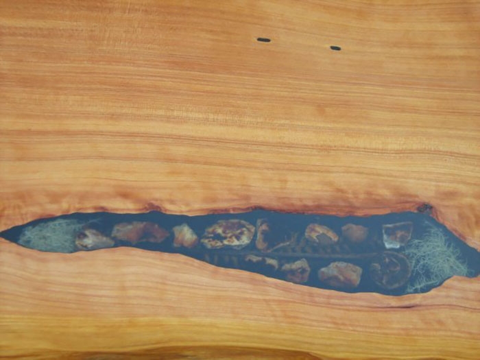 resin-sealife-wood-table-inlay-woodcraft-by-design-14
