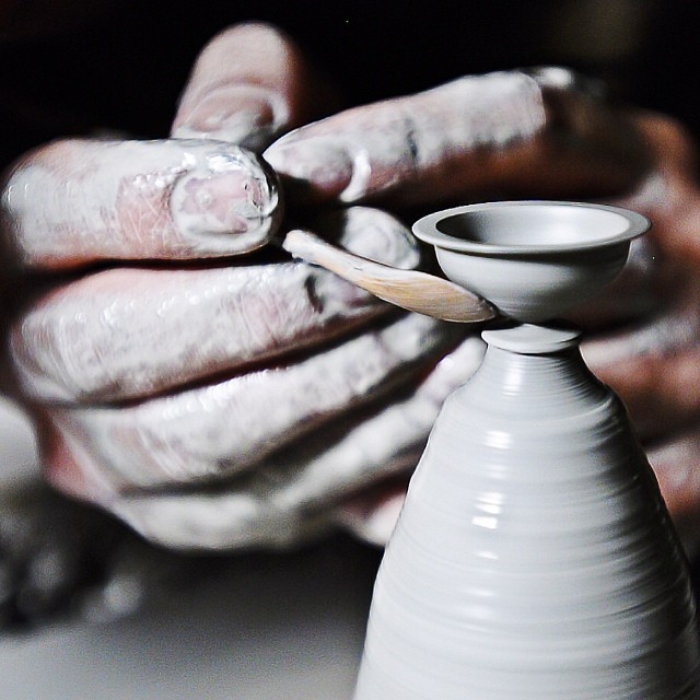 miniature-hand-thrown-pottery-jon-almeda-4