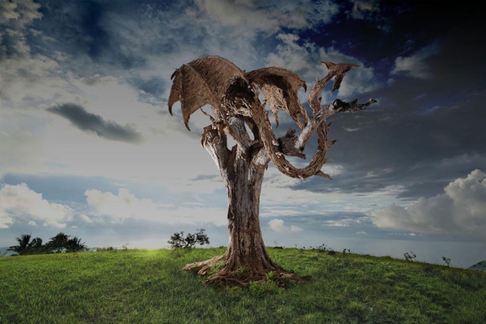 sculptures-driftwood-dragon-wyvern-james-doran-webb-5