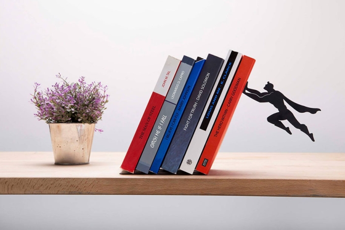 superhero-bookend-book-hero-supershelf-artori-design-3