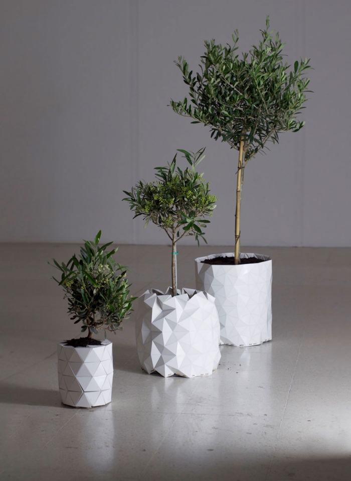 origami-plant-pot-growth-pot-bike-begum-studio-ayaskan-3
