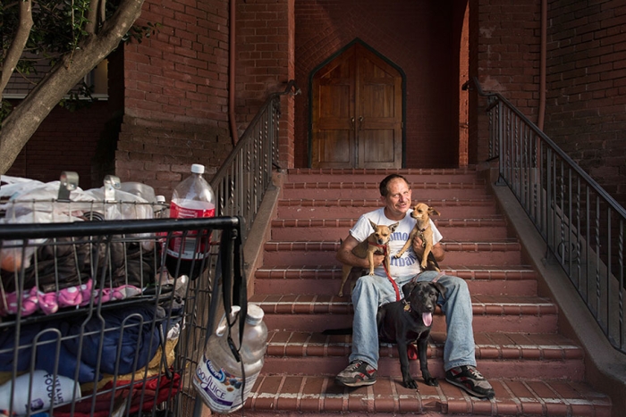 lighting-homeless-portraits-underexposed-aaron-draper-6