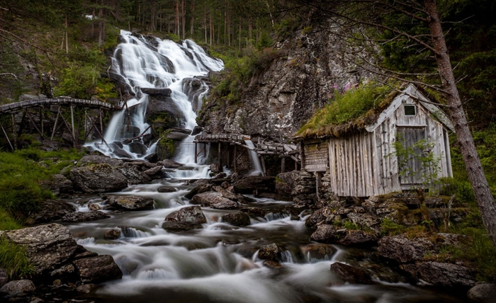 fairytale-photos-nature-architecture-buildings-norway-2