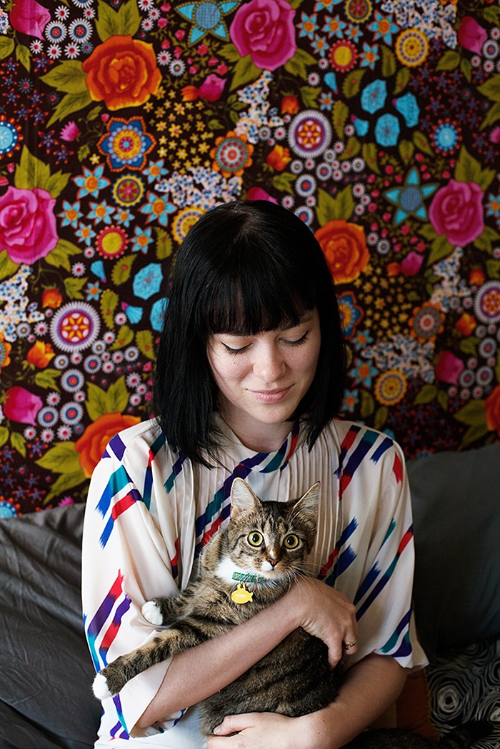 portrait-photography-girls-and-their-cats-brianne-wills-05