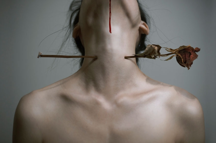 disturbing-woman-photography-yung-cheng-lin-3cm-13