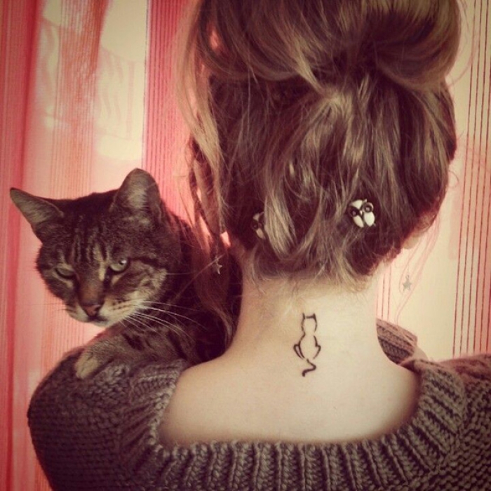 minimalist-animal-cat-tattoos-4