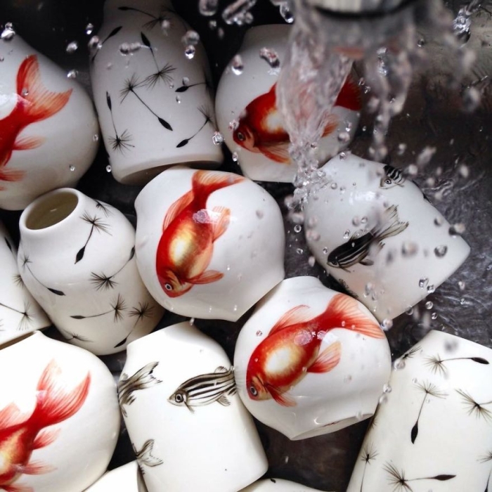 nature-inspired-fish-paintings-porcelain-niharika-hukku-13