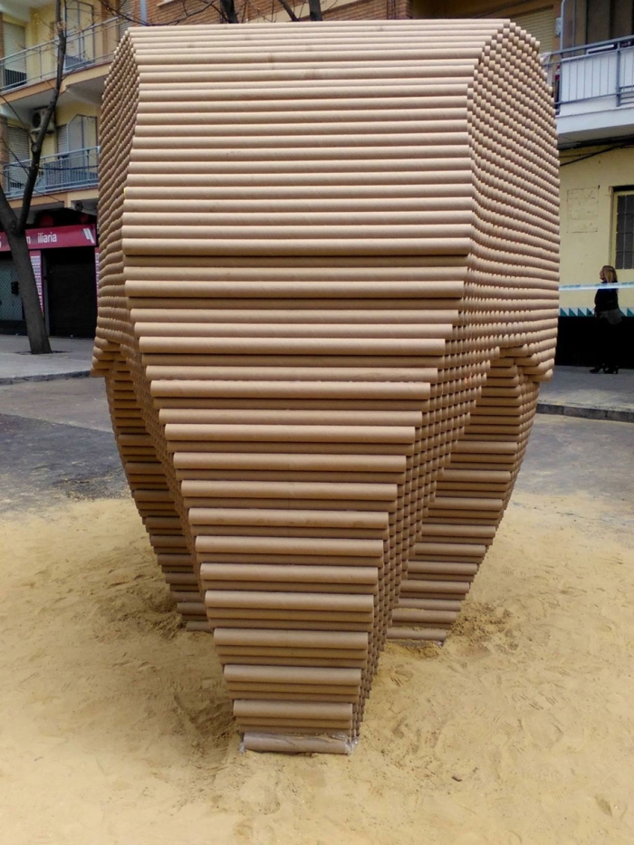 recycled-cardboard-tubes-elephant-dreams-weight-nituniyo-spain-1
