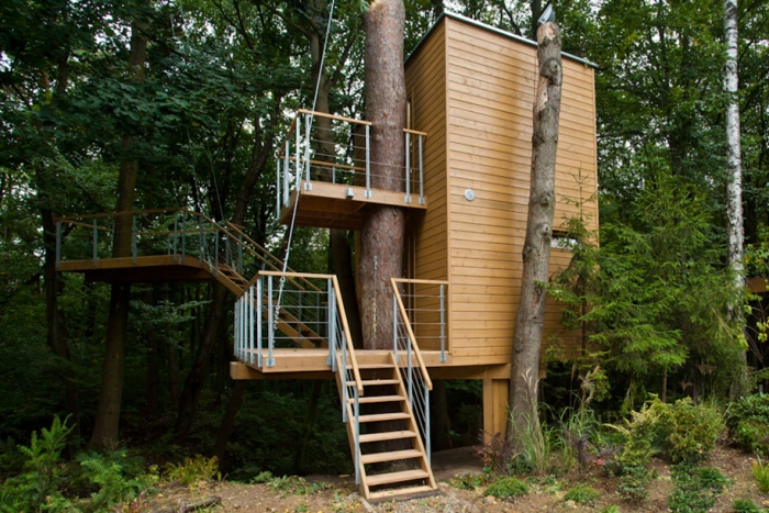 green-architecture-houses-built-around-trees-4