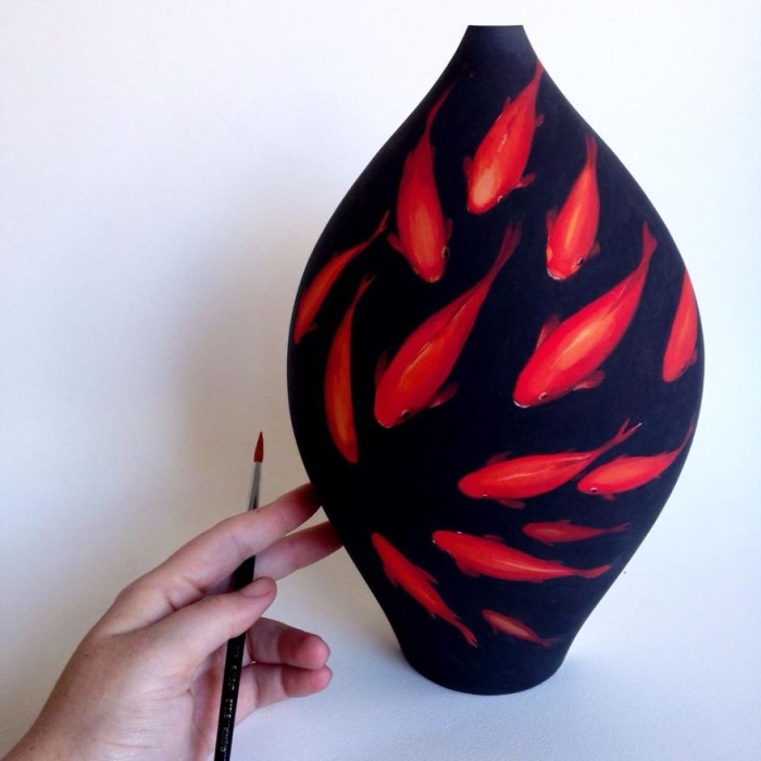 nature-inspired-fish-paintings-porcelain-niharika-hukku-12