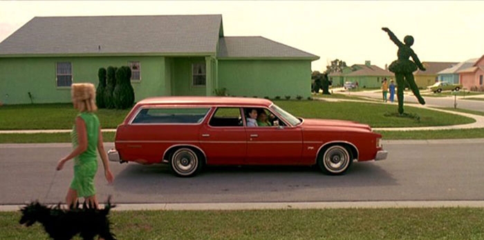 movie-locations-edward-scissorhands-suburb-now-then-pictures-voodrew-5