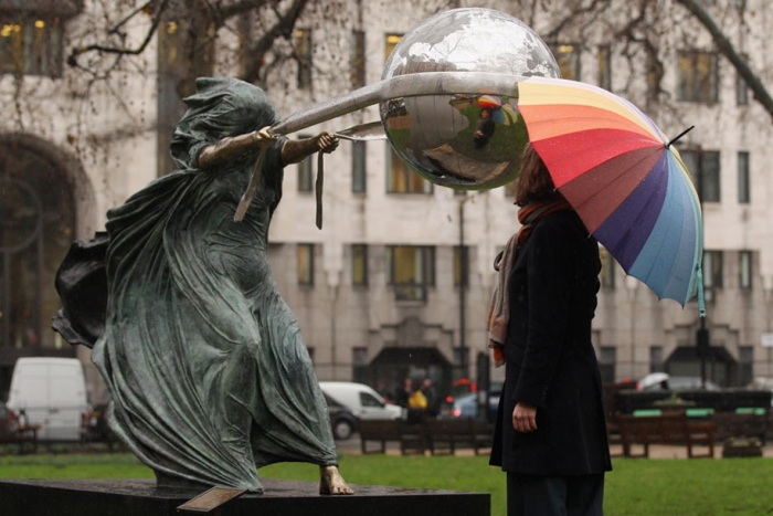statue-mother-nature-rotates-earth-force-nature-lorenzo-quinn-4