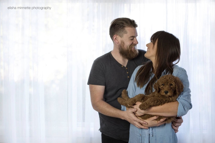 tired-baby-questions-dog-newborn-photoshoot-elisha-minnette-photography-8