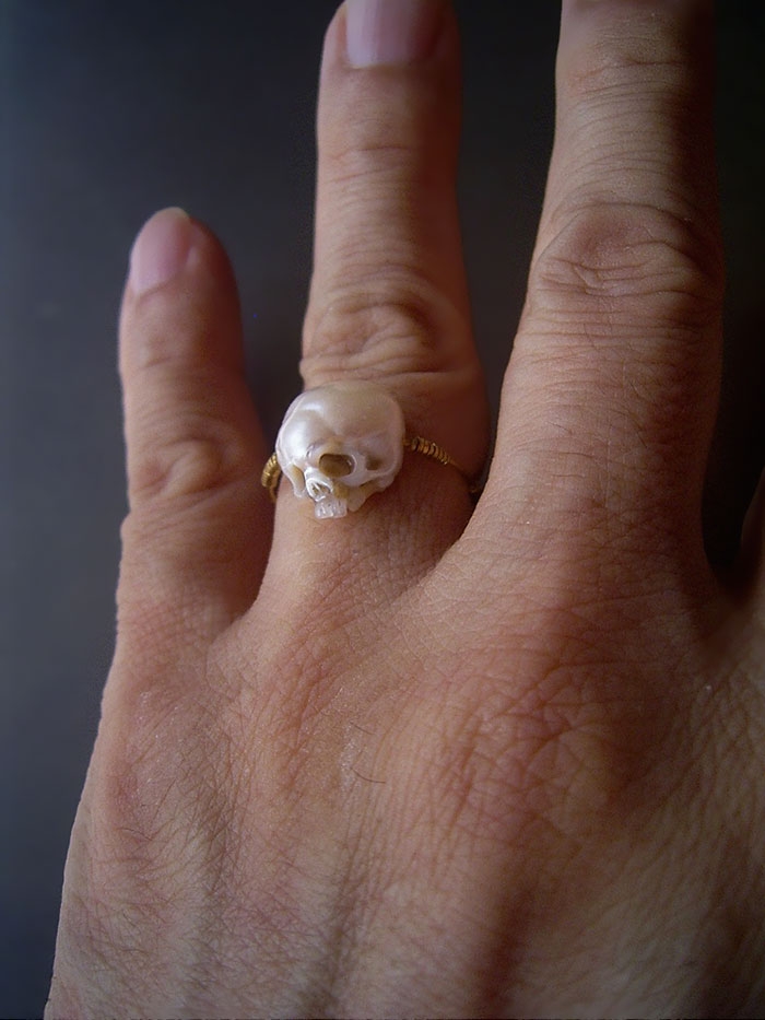 pearls-carved-skulls-shinji-nakaba-2