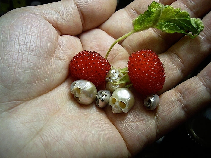 pearls-carved-skulls-shinji-nakaba-5