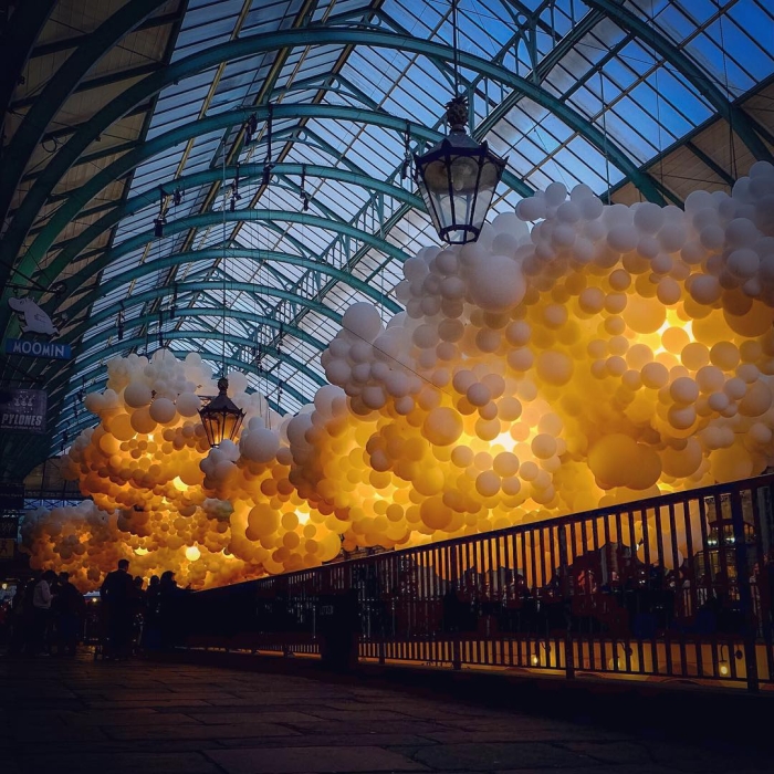 100000-balloons-covent-garden-heartbeat-charles-petillon-21