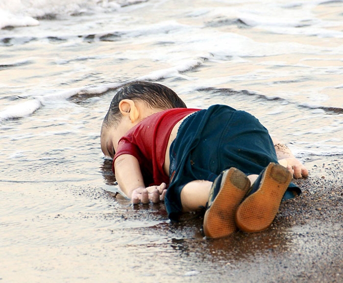 drowned-syrian-refugee-boy-artist-response-aylan-kurdi-12