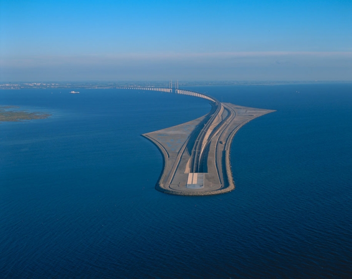 tunnel-bridge-artificial-island-oresund-link-sweden-denmark-57