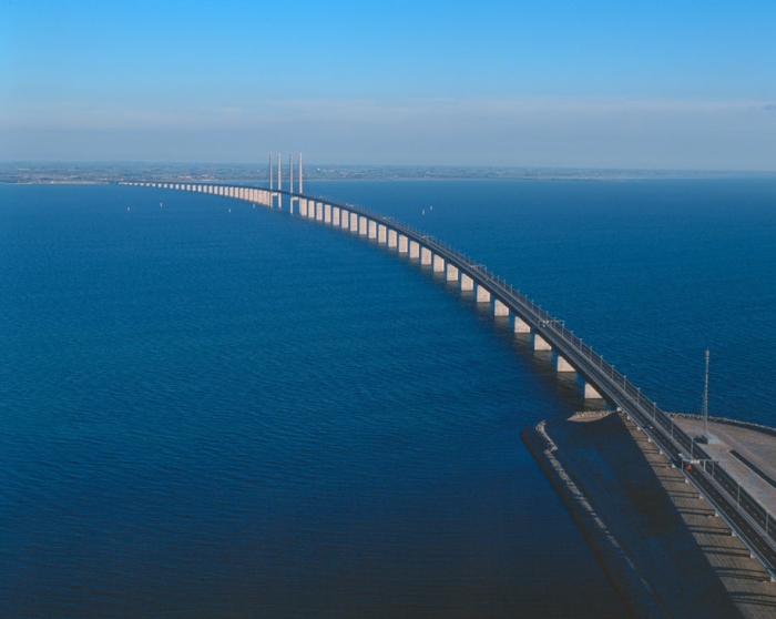 tunnel-bridge-artificial-island-oresund-link-sweden-denmark-58