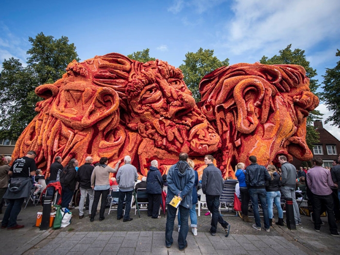van-gogh-inspired-dahlia-bloom-parade-floads-bloemencorso-zundert-netherlands-18