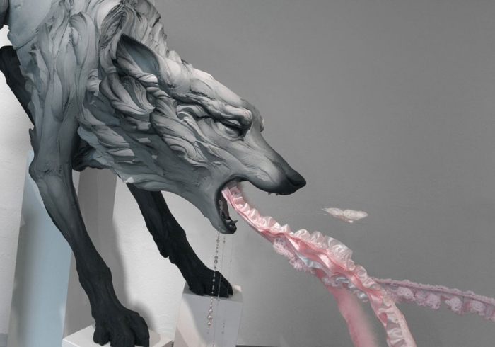 terrible-animal-sculptures-expressing-human-psychology-beth-cavener-stichter-10