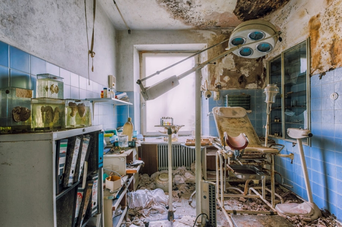 abandoned-decaying-buildings-europe-photography-christian-richter-21