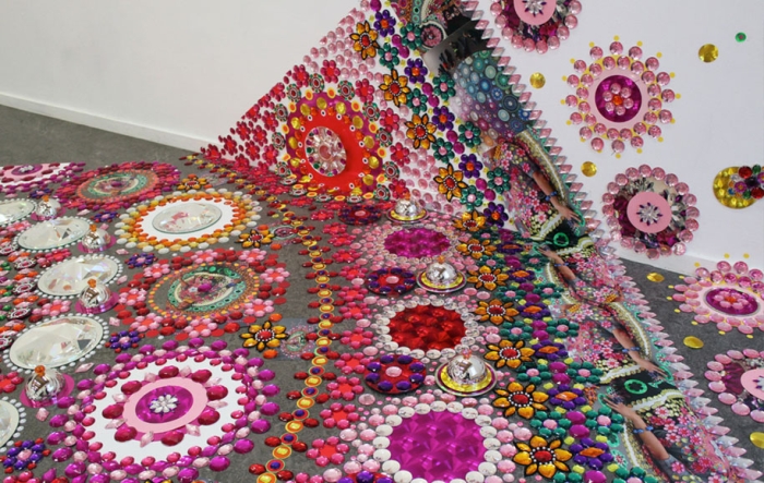 thousand-pieces-kaleidoscopic-installations-suzan-drummen-netherlands-1