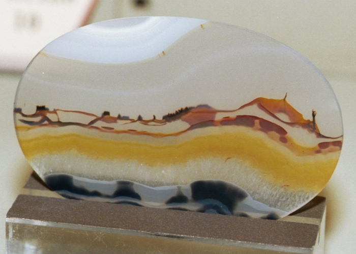 agate-gemstones-look-like-landscapes-14