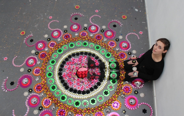 thousand-pieces-kaleidoscopic-installations-suzan-drummen-netherlands-7