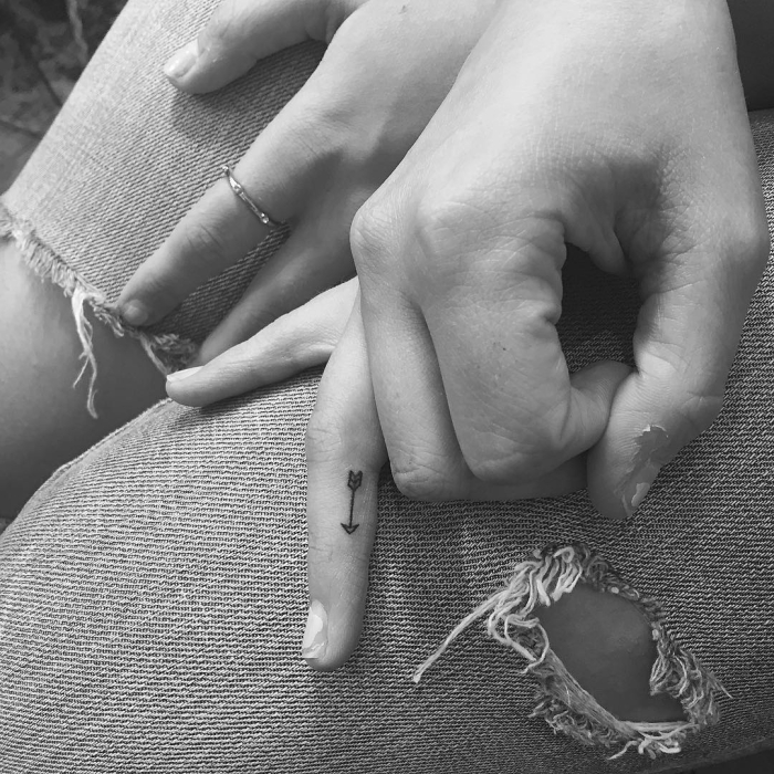 minimalist-tattoos-jonboy-new-york-12