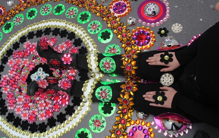 thousand-pieces-kaleidoscopic-installations-suzan-drummen-netherlands-11