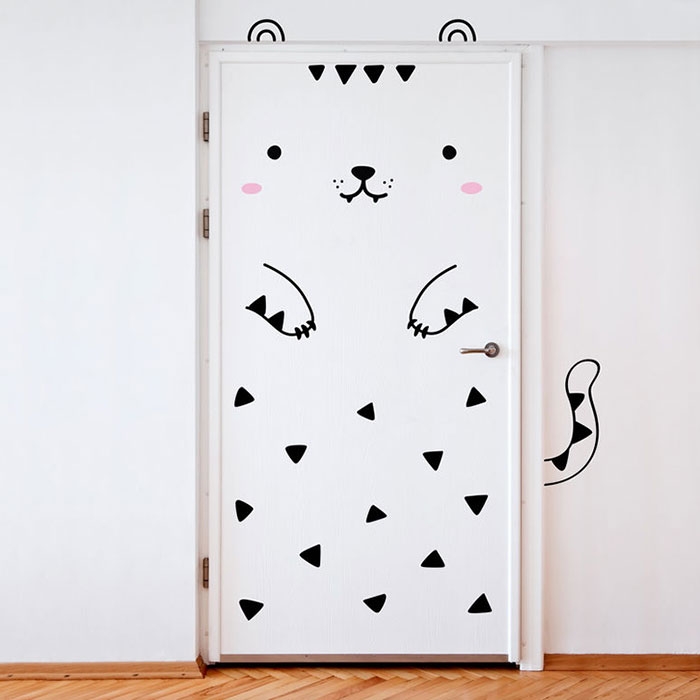 animal-door-stickers-made-sundays-8