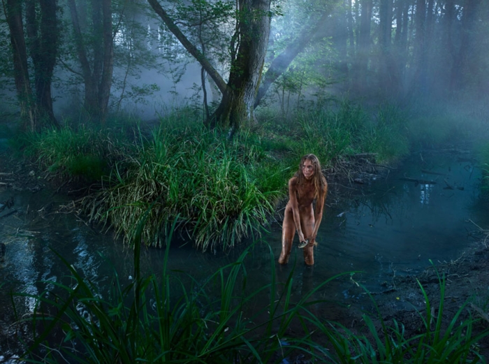 photography-wild-growing-with-animals-feral-children-julia-fullerton-batten-5