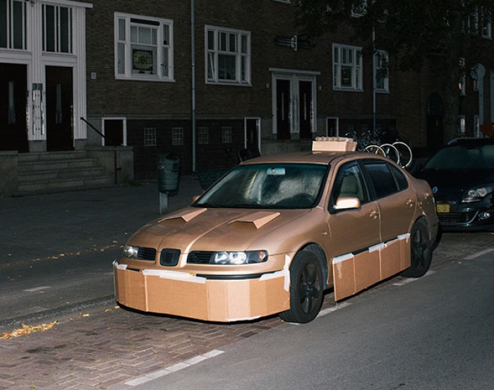 cardboard-car-customizing-pimping-max-siedentopf-netherlands-2