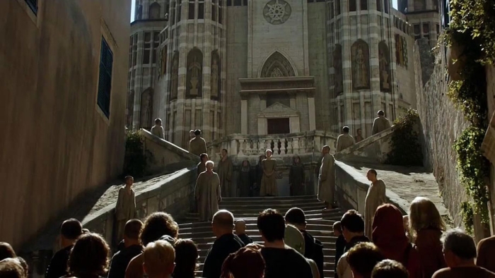 fan-visit-real-life-game-of-thrones-filming-locations-asta-skujyte-razmiene-34