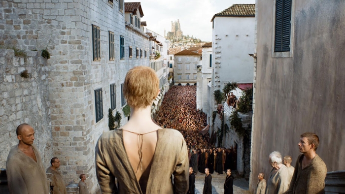 fan-visit-real-life-game-of-thrones-filming-locations-asta-skujyte-razmiene-11