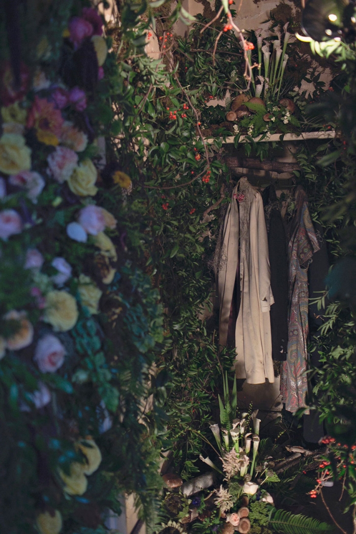 abandoned-house-transformed-flower-house-lisa-waud-heather-saunders-1