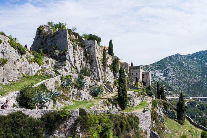 fan-visit-real-life-game-of-thrones-filming-locations-asta-skujyte-razmiene-31